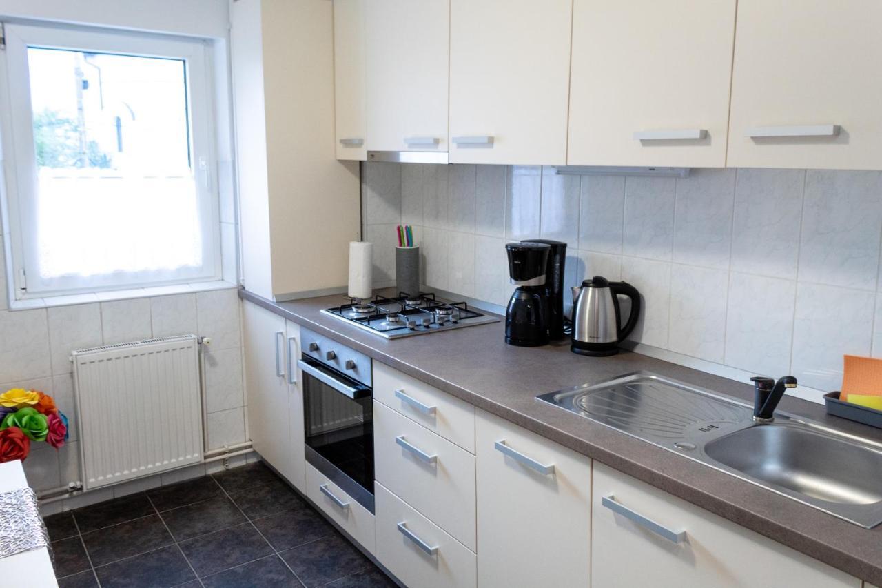 Butterfly Apartment Σίμπιου Εξωτερικό φωτογραφία