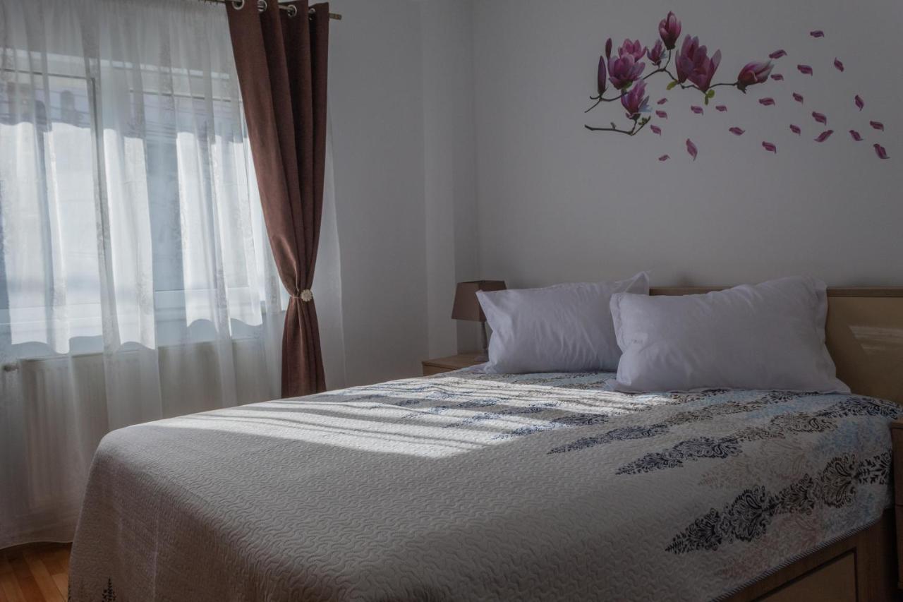 Butterfly Apartment Σίμπιου Εξωτερικό φωτογραφία