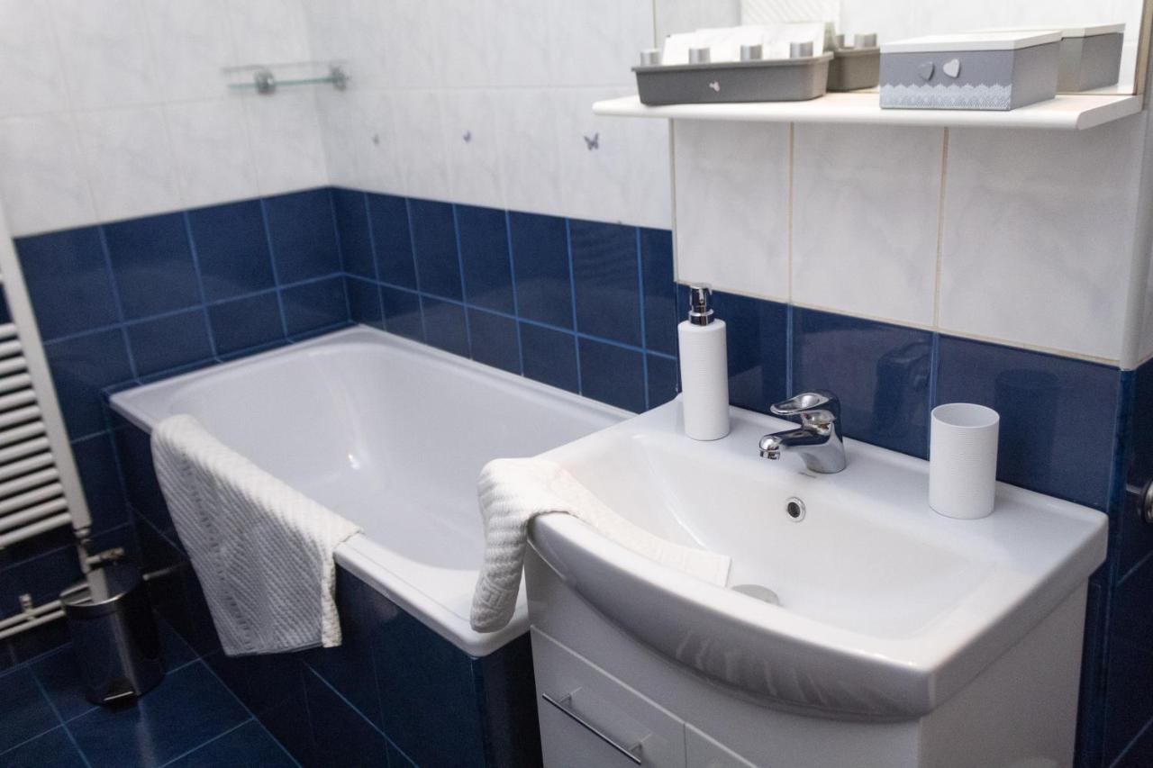 Butterfly Apartment Σίμπιου Εξωτερικό φωτογραφία
