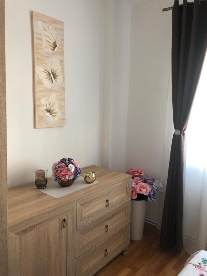 Butterfly Apartment Σίμπιου Εξωτερικό φωτογραφία