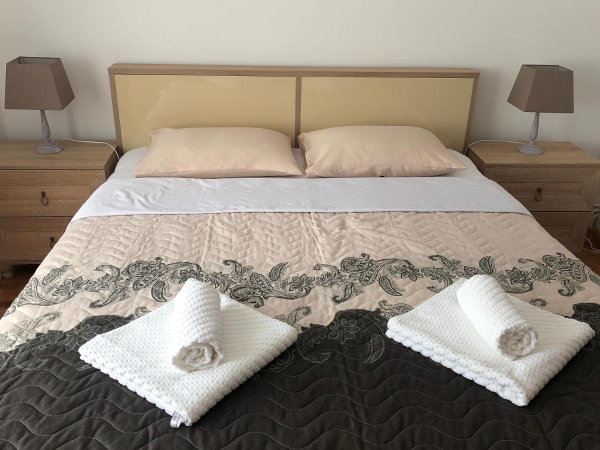 Butterfly Apartment Σίμπιου Εξωτερικό φωτογραφία